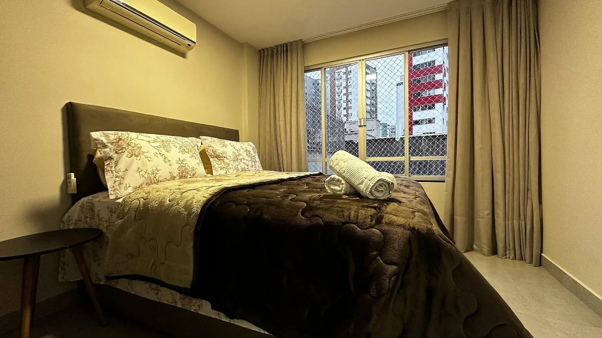 דירה Balneário Camboriú Po05- Suite| Centro| Garagem| Telas De Protecao ברזיל
