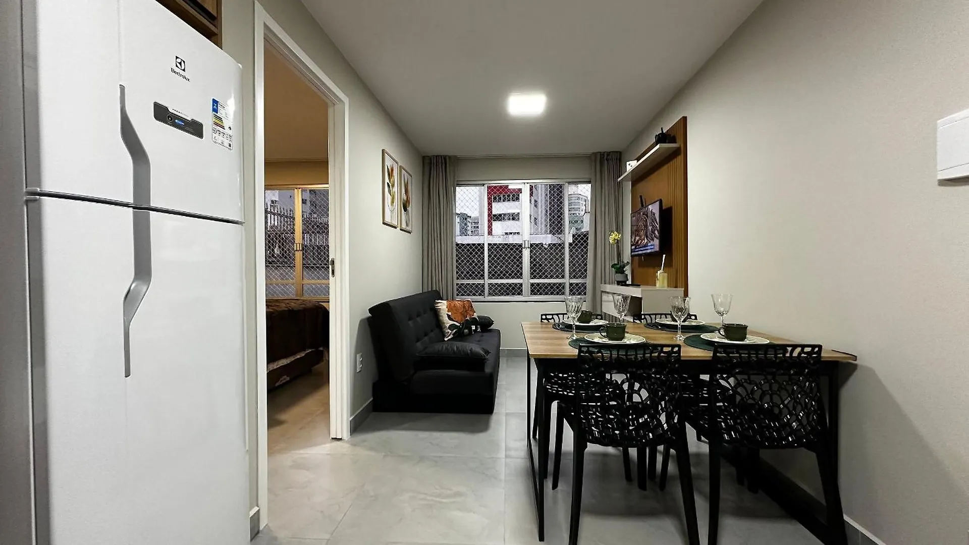 Po05- Suite| Centro| Garagem| Telas De Protecao Balneário Camboriú